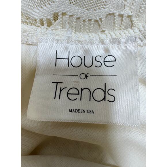 Boho Chic Women’s Blouse Sz Small Crochet White 3/4 Bell Sleeve House of Trends - Picture 2 of 10